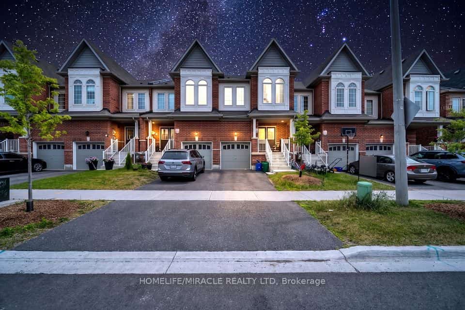 1195 Kettering Drive, Oshawa, ON L1K 1A6