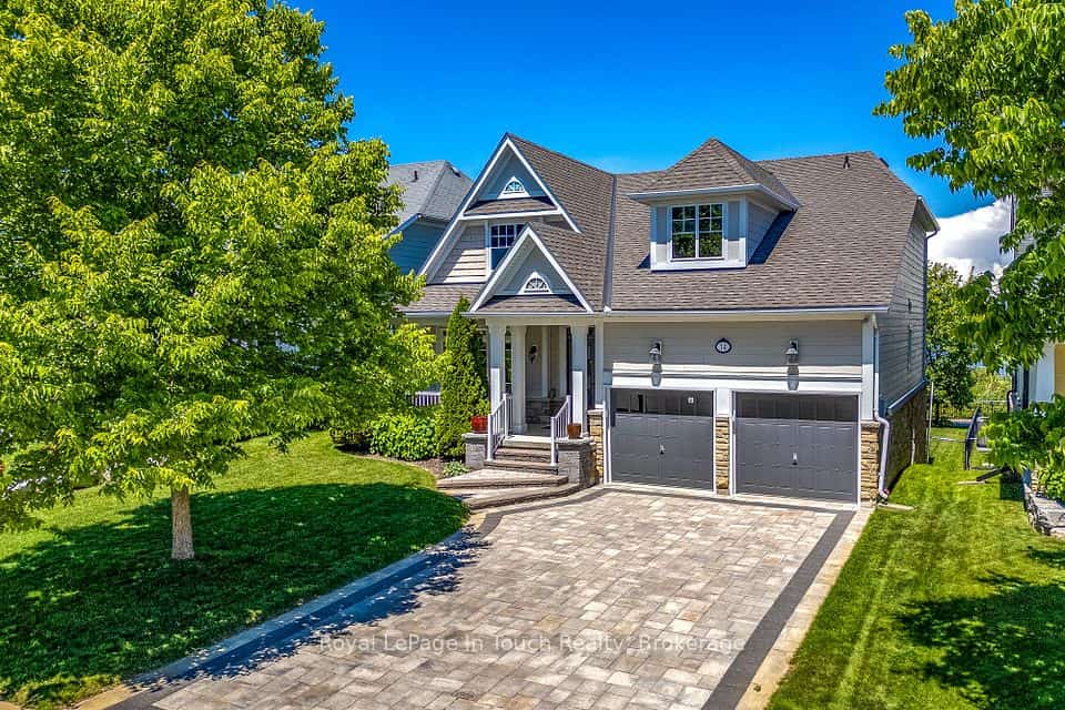 14 Riverwalk Place, Midland, ON L4R 0B4