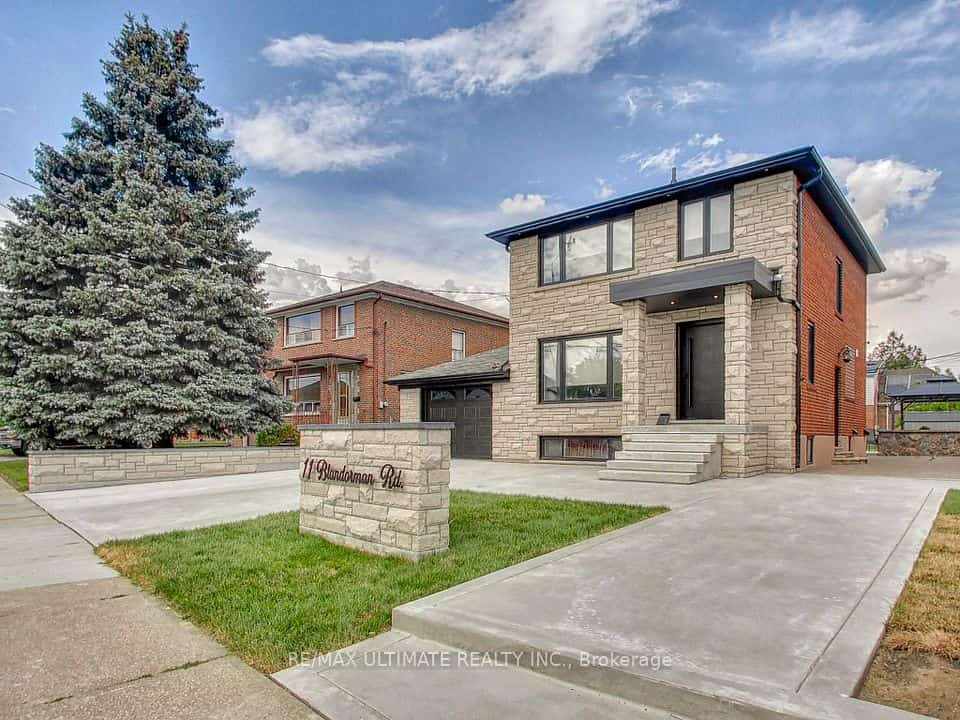 11 Blandorman Road, Toronto, ON M6L 2L7