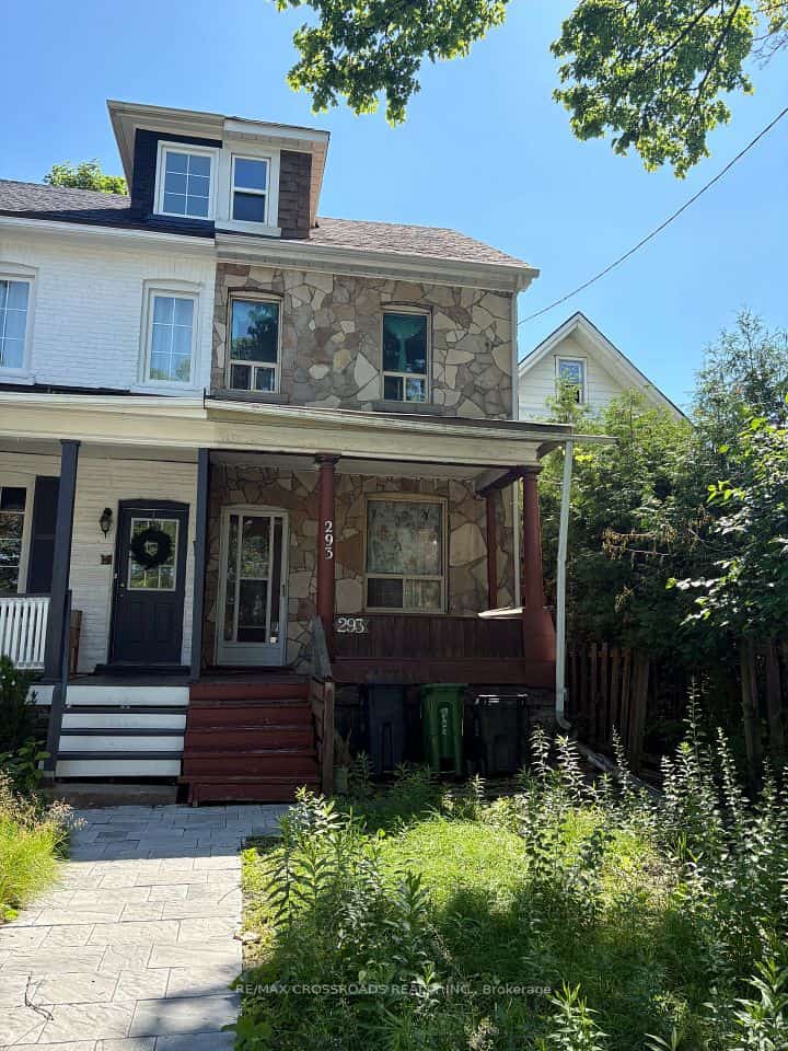 293 Pape Avenue, Toronto, ON M4M 2W6