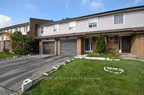 7475 Goreway Drive #17, Mississauga, ON L4T 3T3