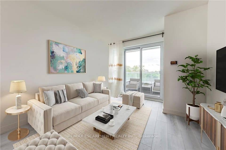 10 Wilby Crescent, Toronto