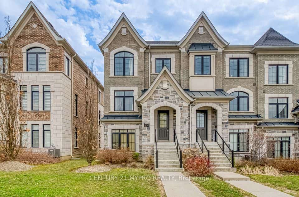 531 Carrville Road, Richmond Hill, ON L4C 1C2