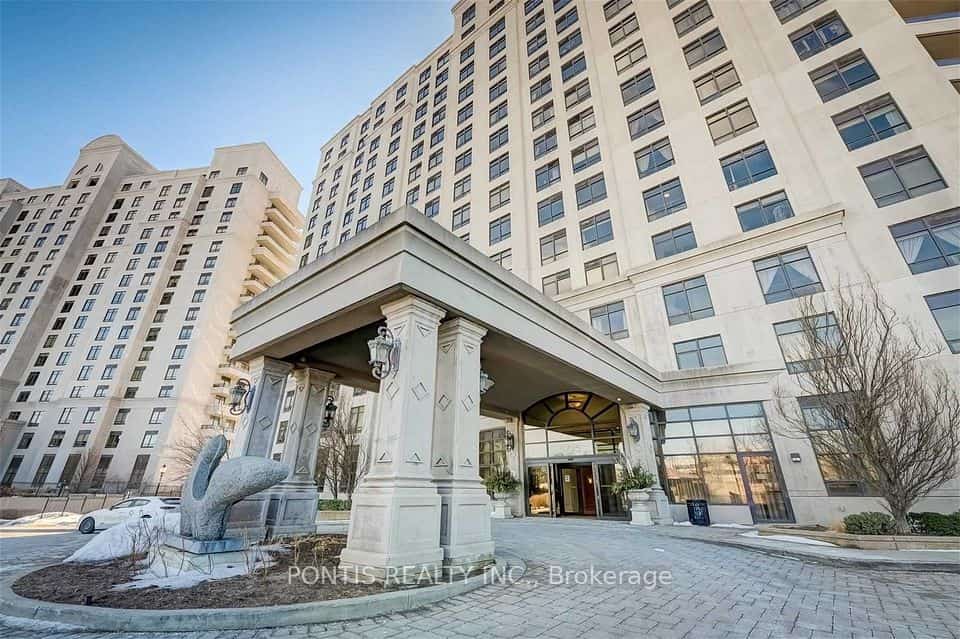 9235 Jane Street #412, Vaughan, ON L6A 0J8