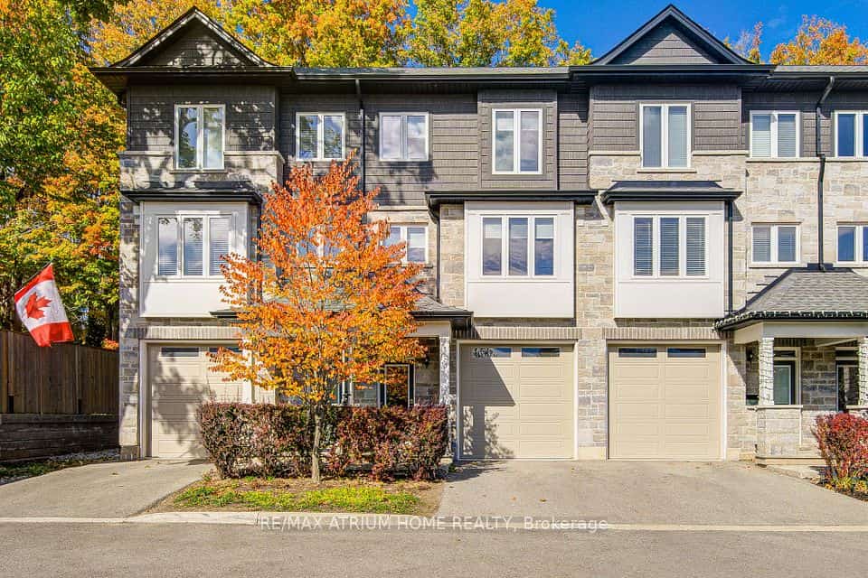 111 Wilson Street E #2, Hamilton, ON L9B 2G7