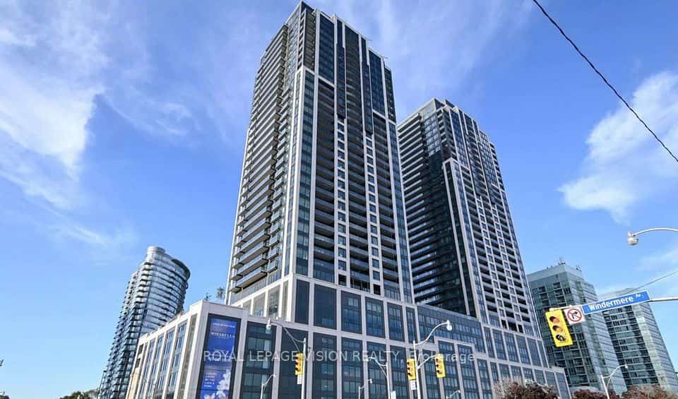 1928 Lake Shore Boulevard W #1715, Toronto, ON M6S 0B1