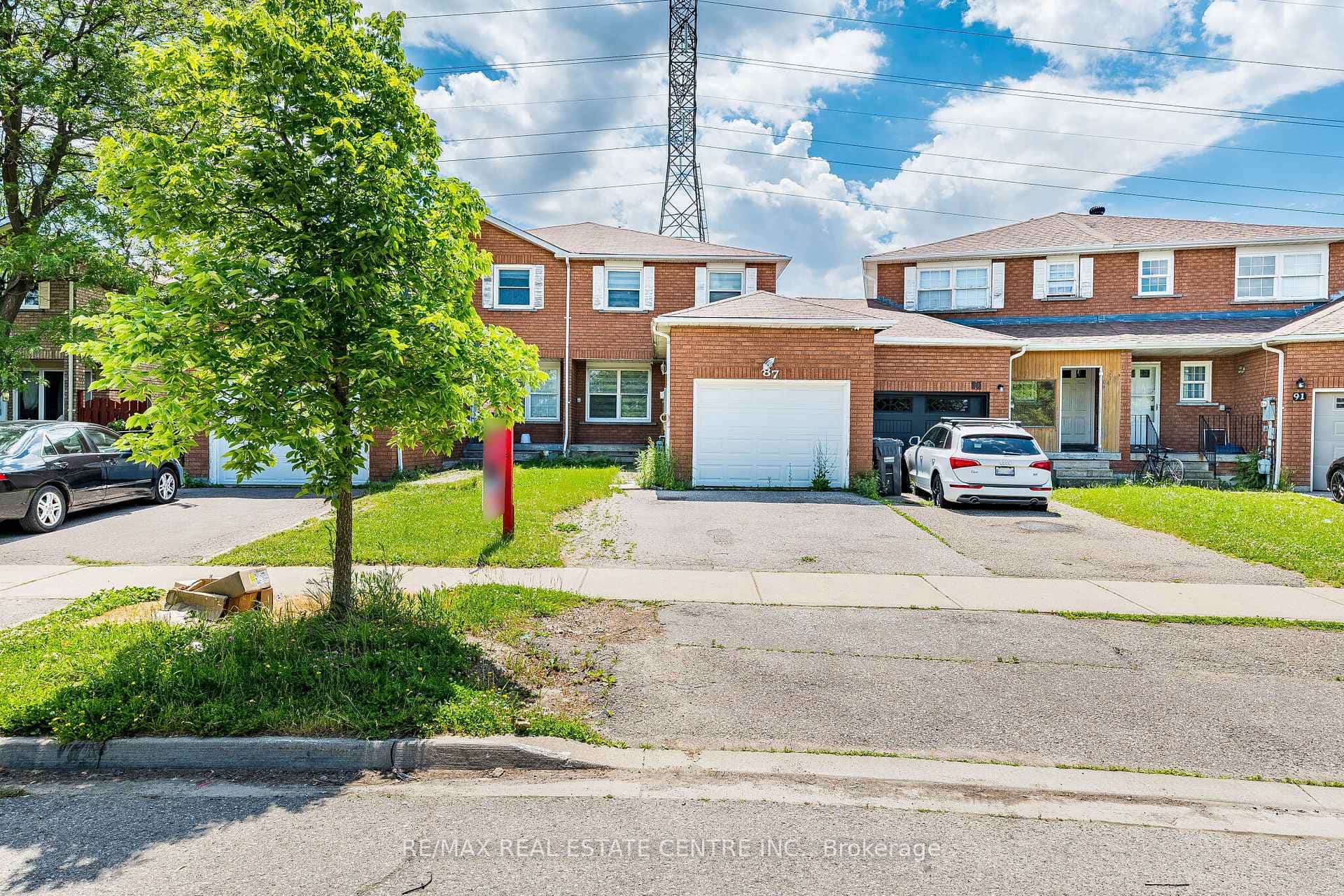 87 Tulip Drive, Brampton, ON L6Y 3W9