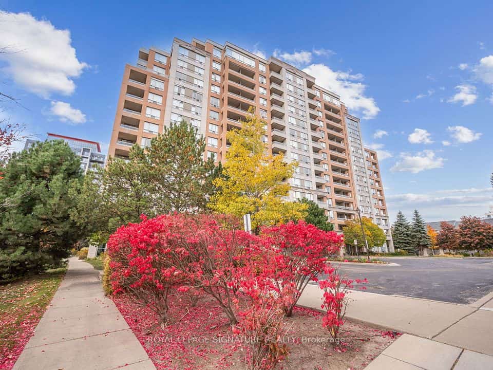 9 Northern Hts Drive #502, Richmond Hill, ON L4B 4M5