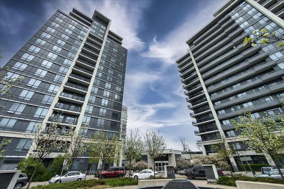 85 North Park Road #510, Vaughan, ON L4J 0H9