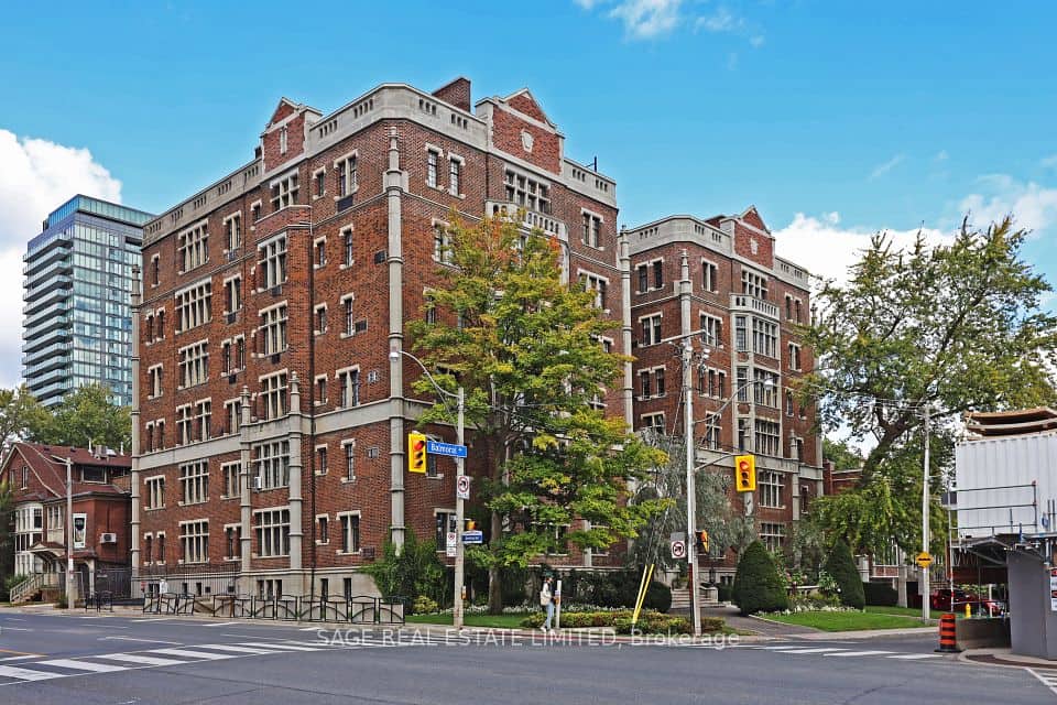 150 Balmoral Avenue, Toronto