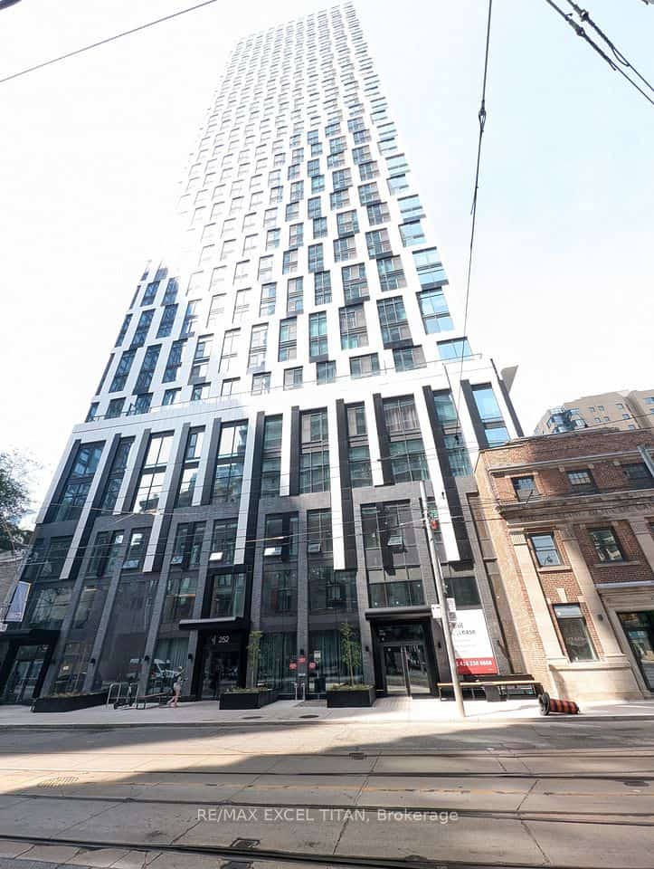 252 Church Street #5616, Toronto, ON M5B 0E6