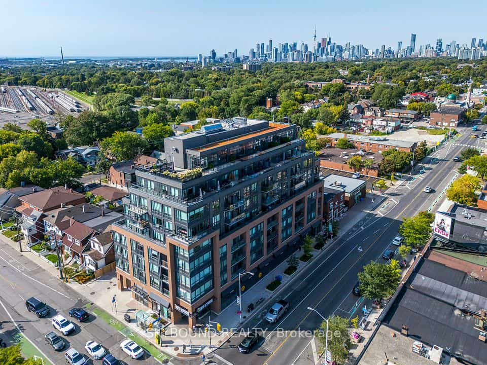 630 Greenwood Avenue #703, Toronto, ON M4J 0A8