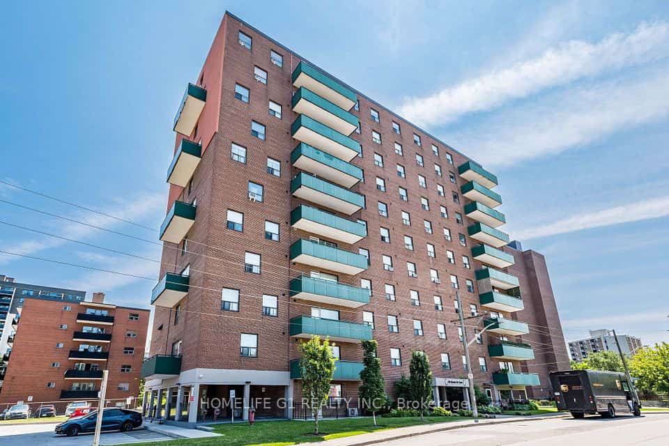 49 Queen Street, Mississauga, ON L5G 4N6