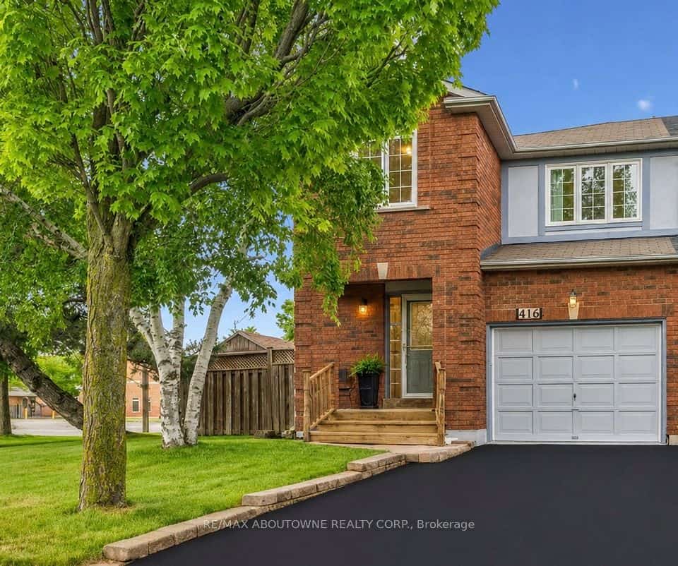 416 Marlatt Drive, Oakville, ON L6H 5X5