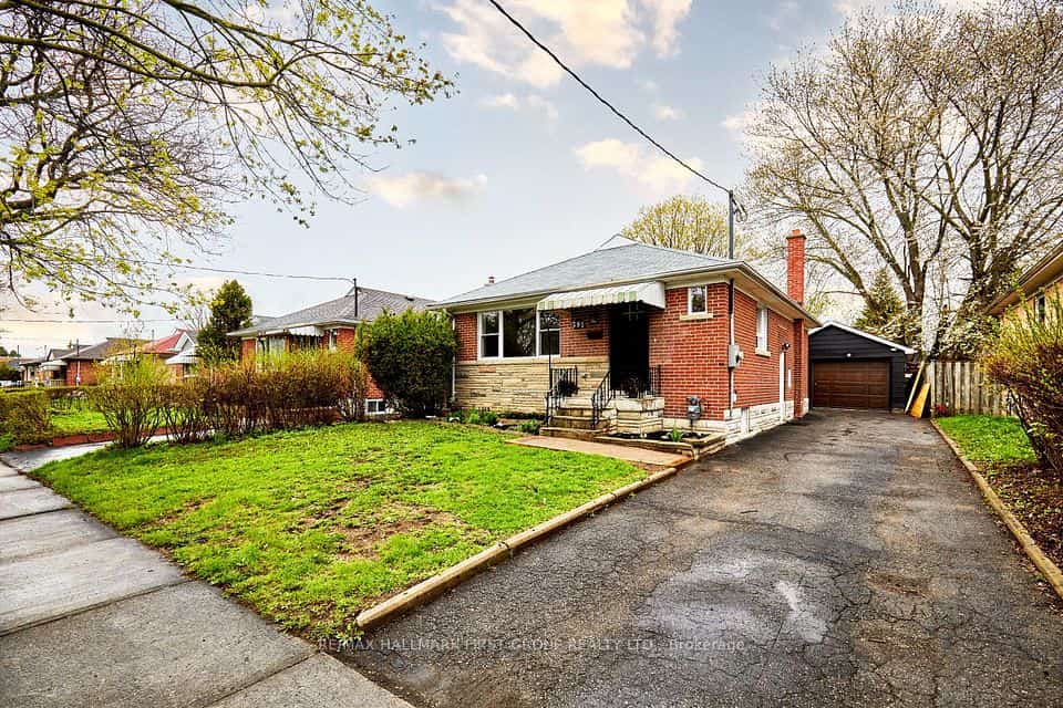 295 Baldwin Street, Oshawa, ON L1H 6H5