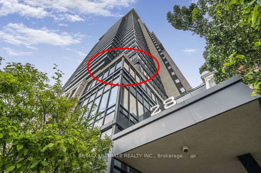 28 Linden Street #404, Toronto, ON M4Y 0A4