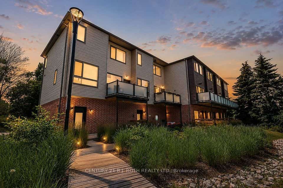 369 Essa Road #86, Barrie, ON L4N 9C8