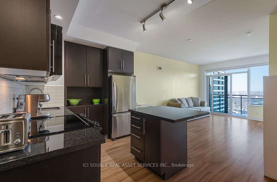 28 Linden Street #2303, Toronto, ON M4Y 0A4