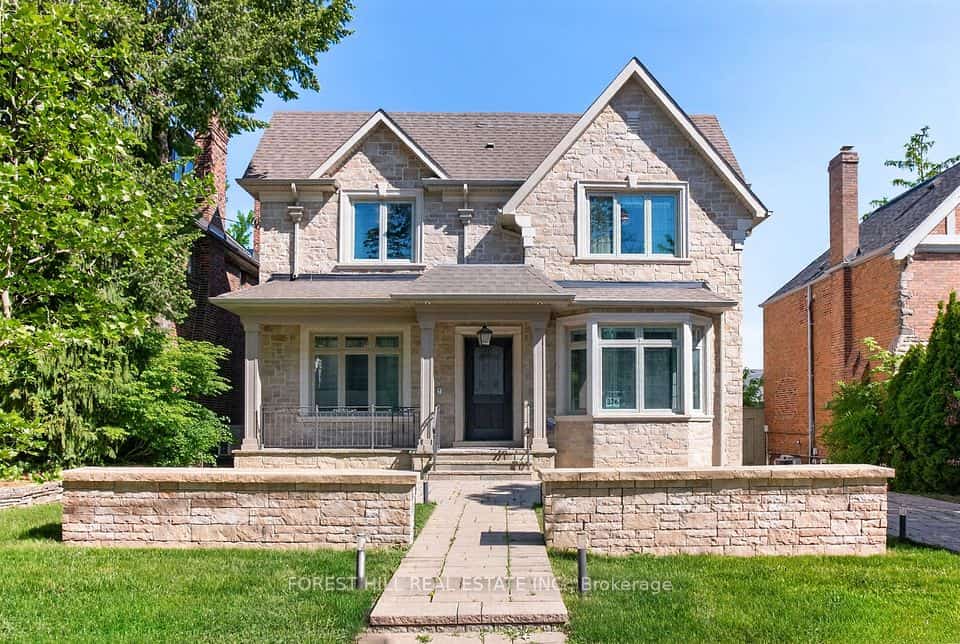 326 Lytton Boulevard, Toronto, ON M5N 1R8