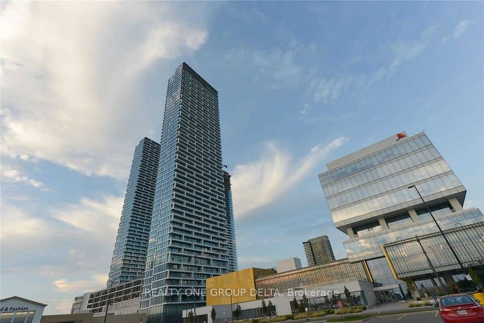898 Portage Parkway, Vaughan