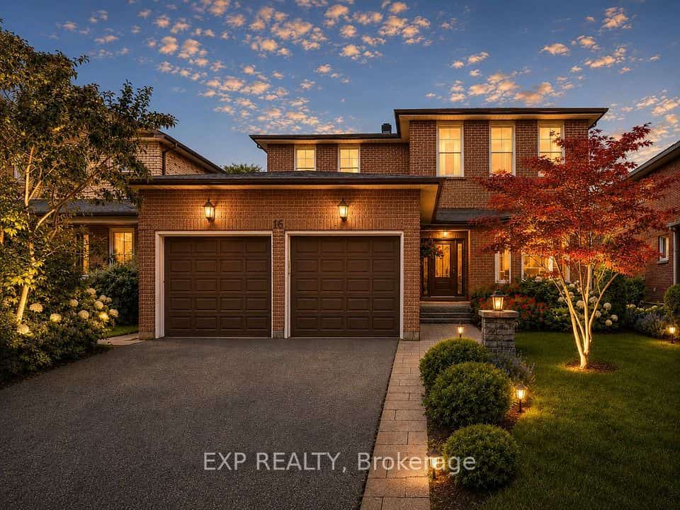 16 Wainwright Avenue, Richmond Hill, ON L4C 5R5