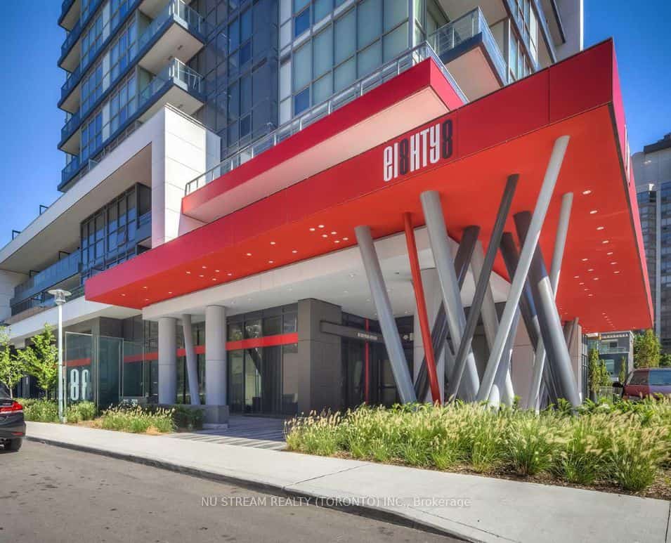 88 Sheppard Avenue E #211, Toronto, ON M2N 6Y2