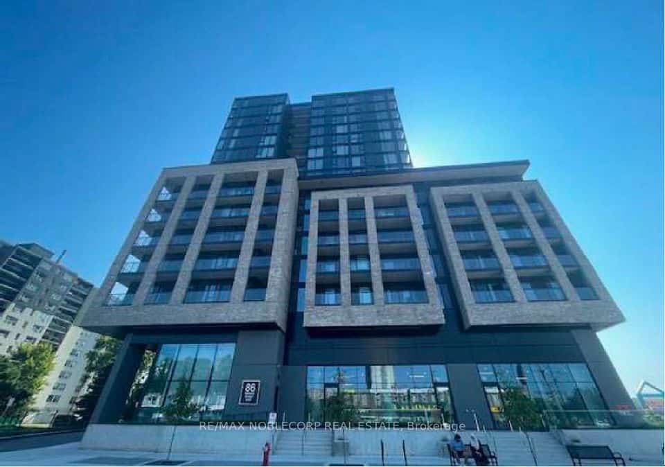 86 Dundas Street E #1313, Mississauga, ON L5A 0B1