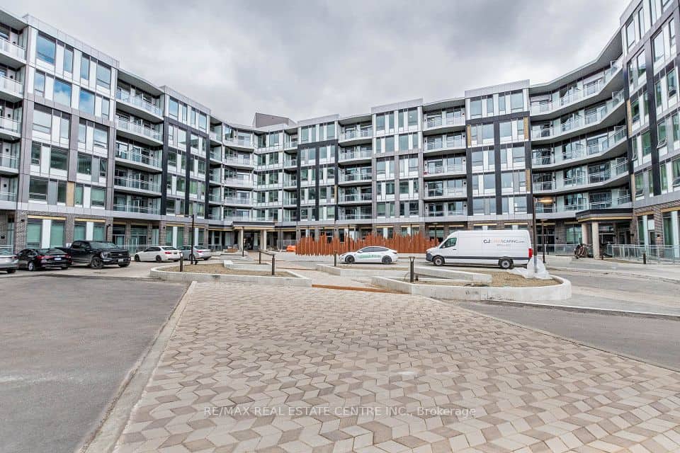2501 Saw Whet Boulevard E, Oakville