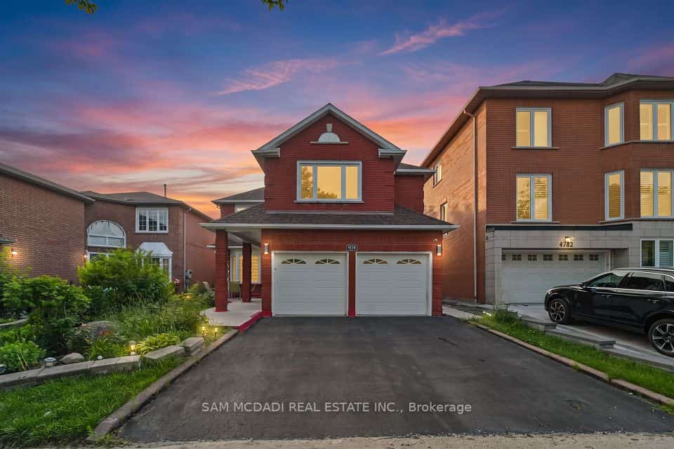 4778 Crystal Rose Drive, Mississauga, ON L5V 1G9