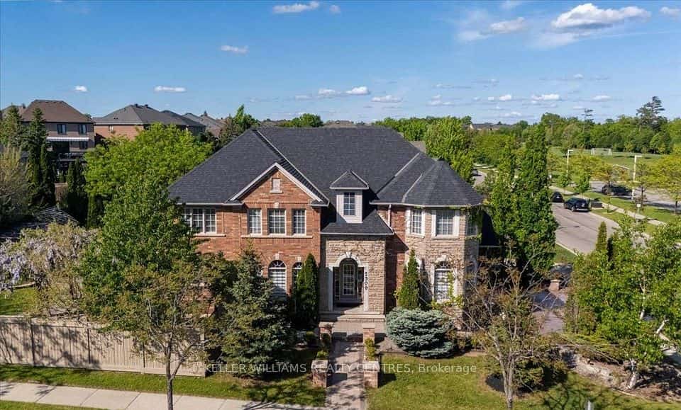 2309 Eighth Line, Oakville, ON L6H 7L7