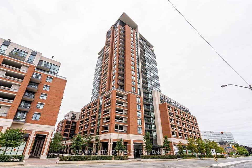 800 Lawrence Avenue W #516, Toronto, ON M6A 0B1