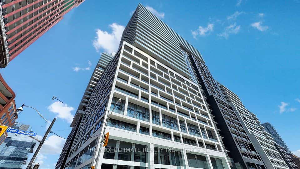 135 Lower Sherbourne Street #1740, Toronto, ON M5A 1Y4