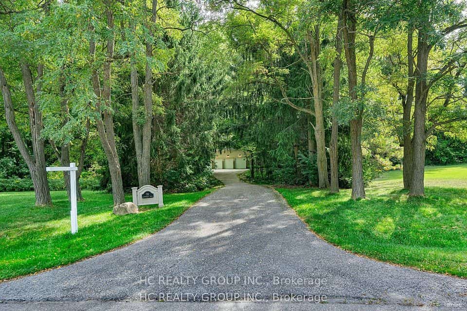 59 Elderberry Trail, Aurora, ON L4G 6X1