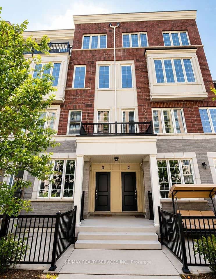 2205 Lillykin Street #4, Oakville, ON L6H 7H2