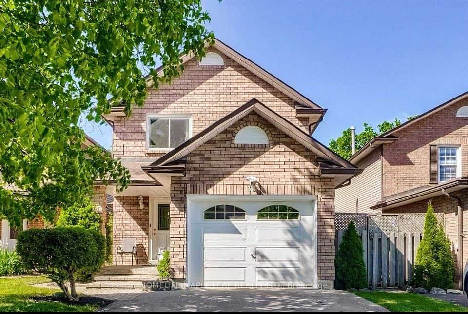 38 Mara Crescent, Brampton, ON L6V 4C2