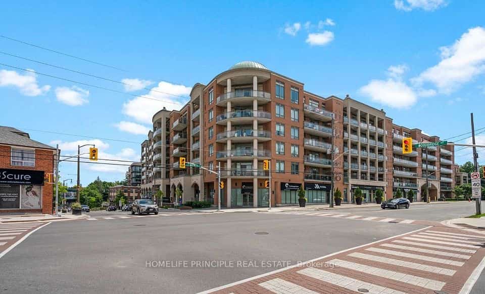 281 Woodbridge Avenue E #406, Vaughan, ON L4L 0C6