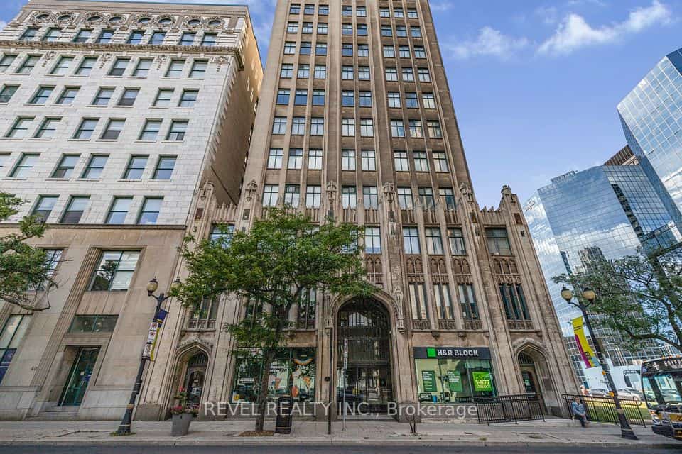 36 James Street S #303, Hamilton, ON L8P 4W4