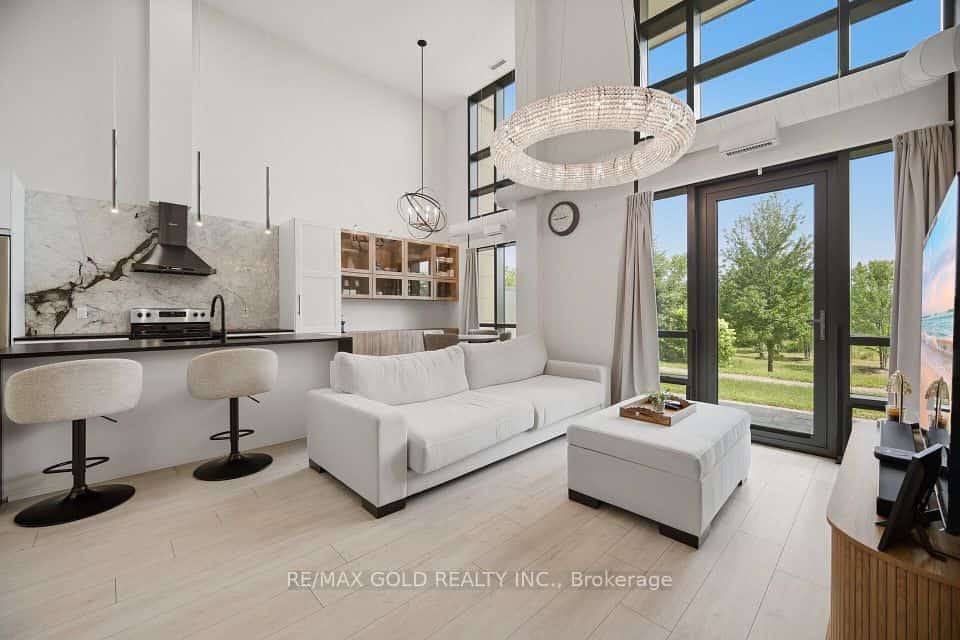 65 Yorkland Boulevard #111, Brampton, ON L6P 4M5