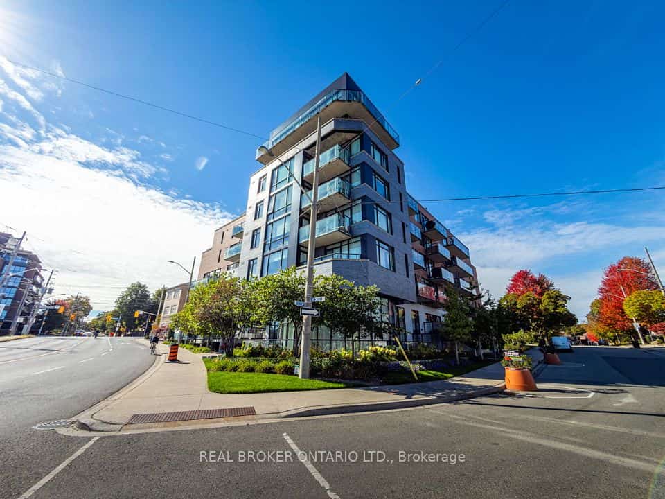 25 Malcolm Road #606, Toronto, ON M4G 0C1