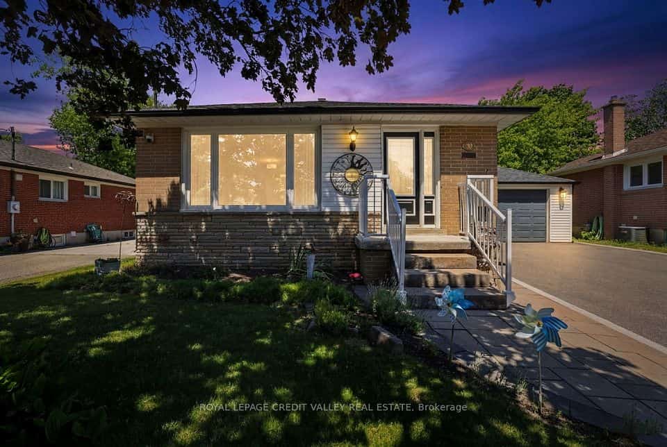 80 Cornwall Road, Brampton, ON L6W 1N3