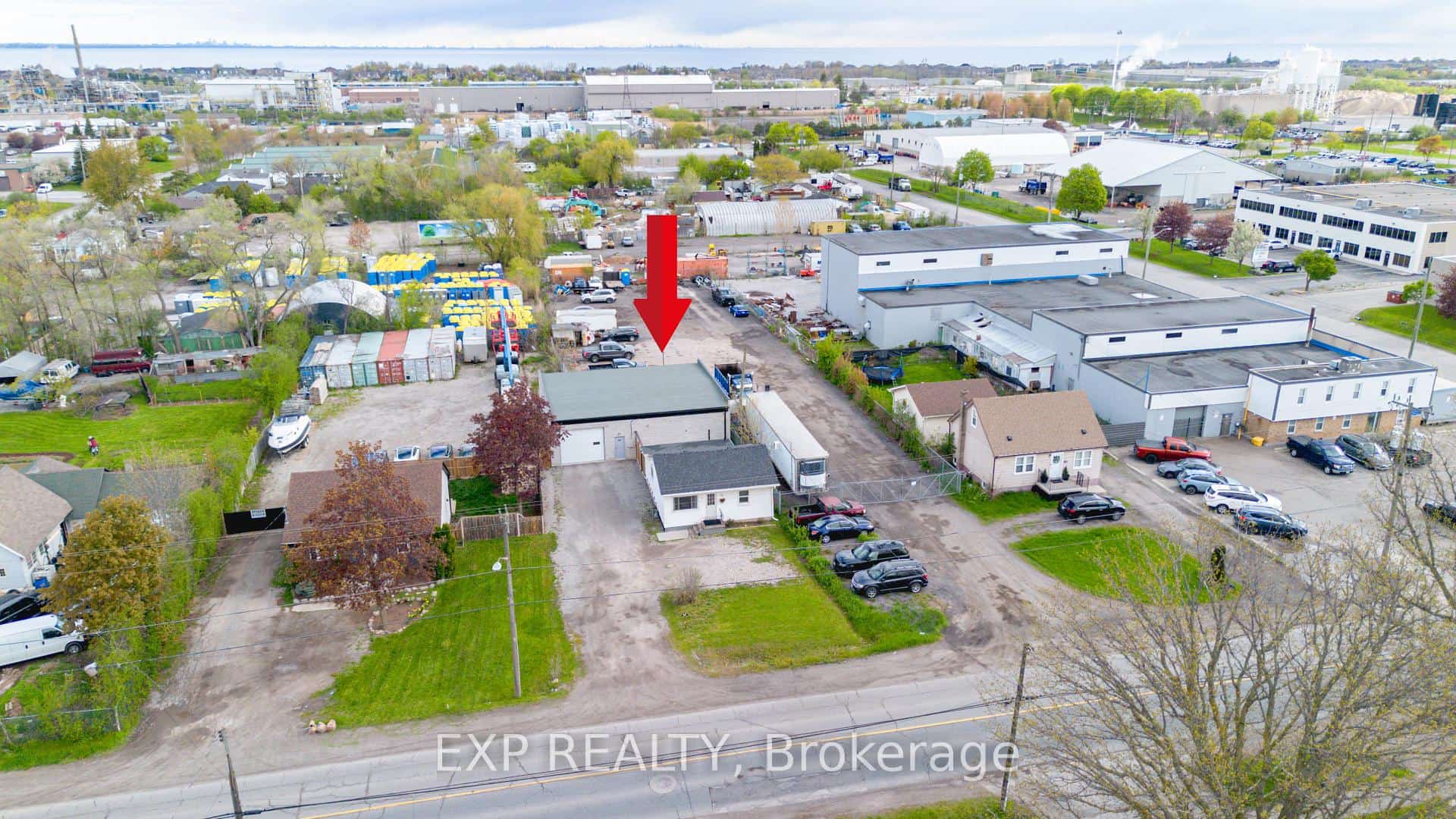 727 Barton Street, Hamilton, ON L8E 5L7