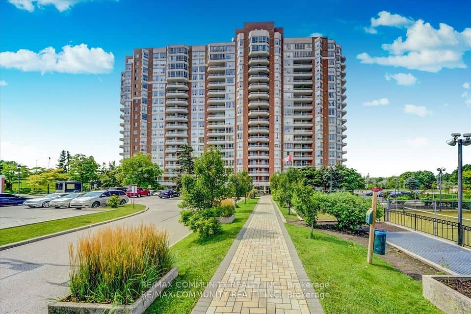 430 Mclevin Avenue, Toronto