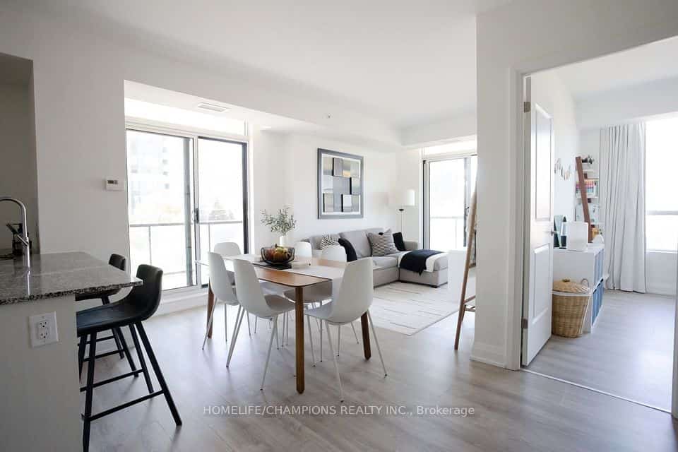 Guildwood Condominiums, Toronto