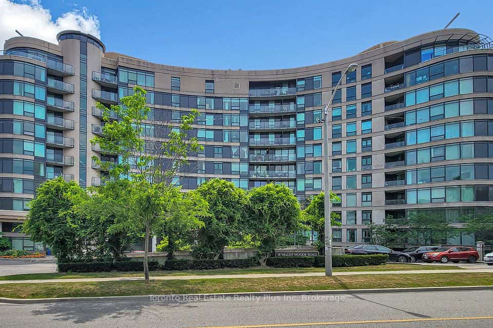 18 Valley Woods Road #507, Toronto, ON M3A 0A1