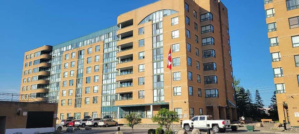 1665 Pickering Parkway #807, Pickering, ON L1V 6L4