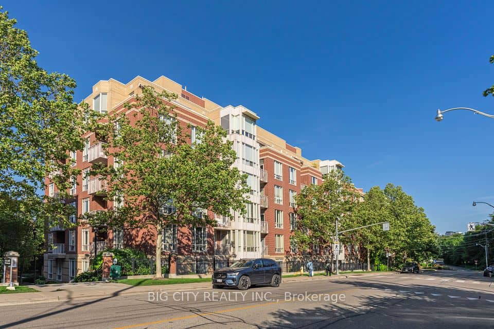 455 Rosewell Avenue, Toronto