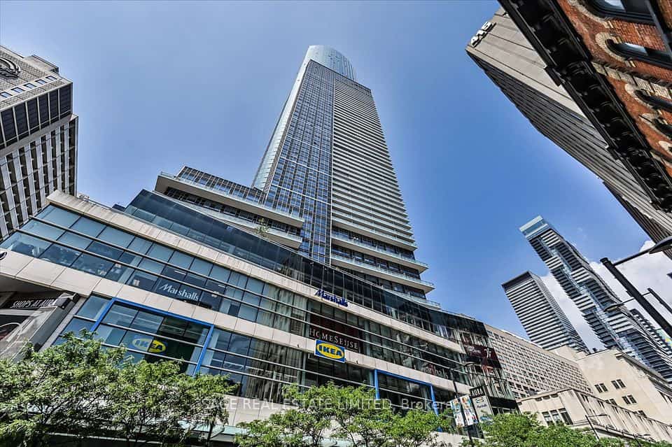 388 Yonge Street #6814, Toronto, ON M5B 0A4