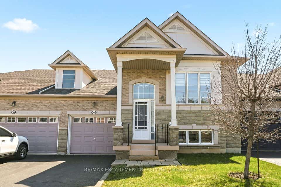 4400 MILLCROFT PARK Drive #40, Burlington, ON L7M 5B5