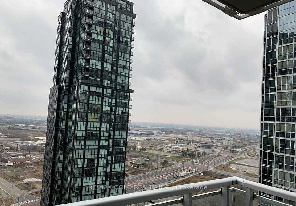 2908 Highway 7 #2203, Vaughan, ON L4K 0K5