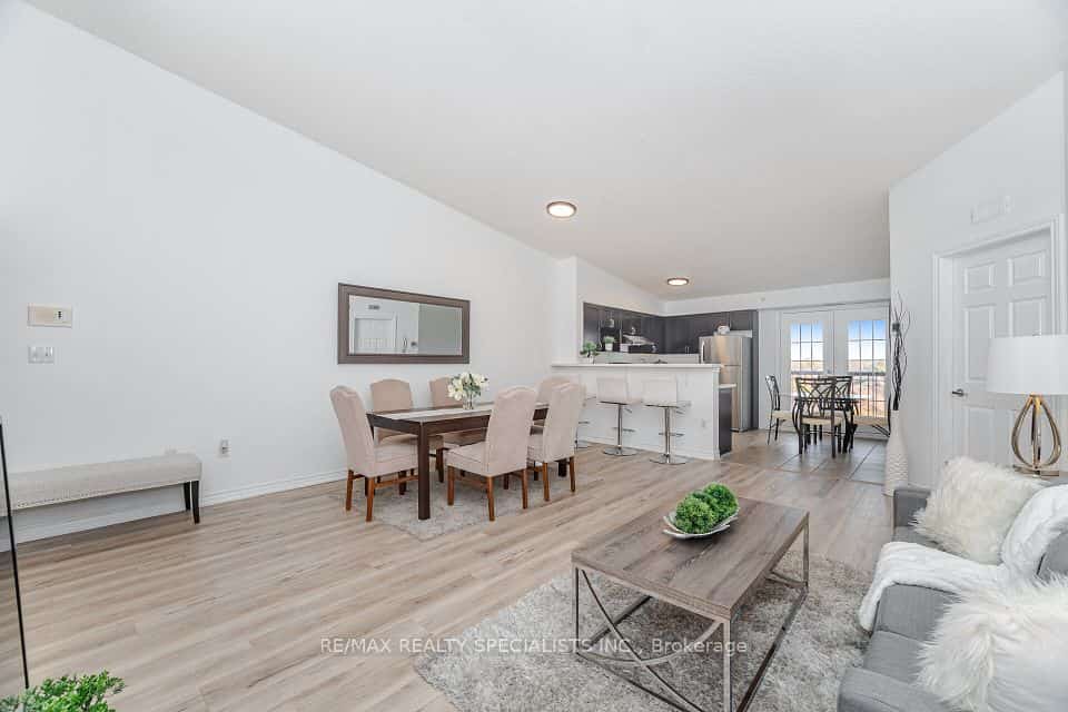 1350 Main Street E #412, Milton, ON L9T 0R3